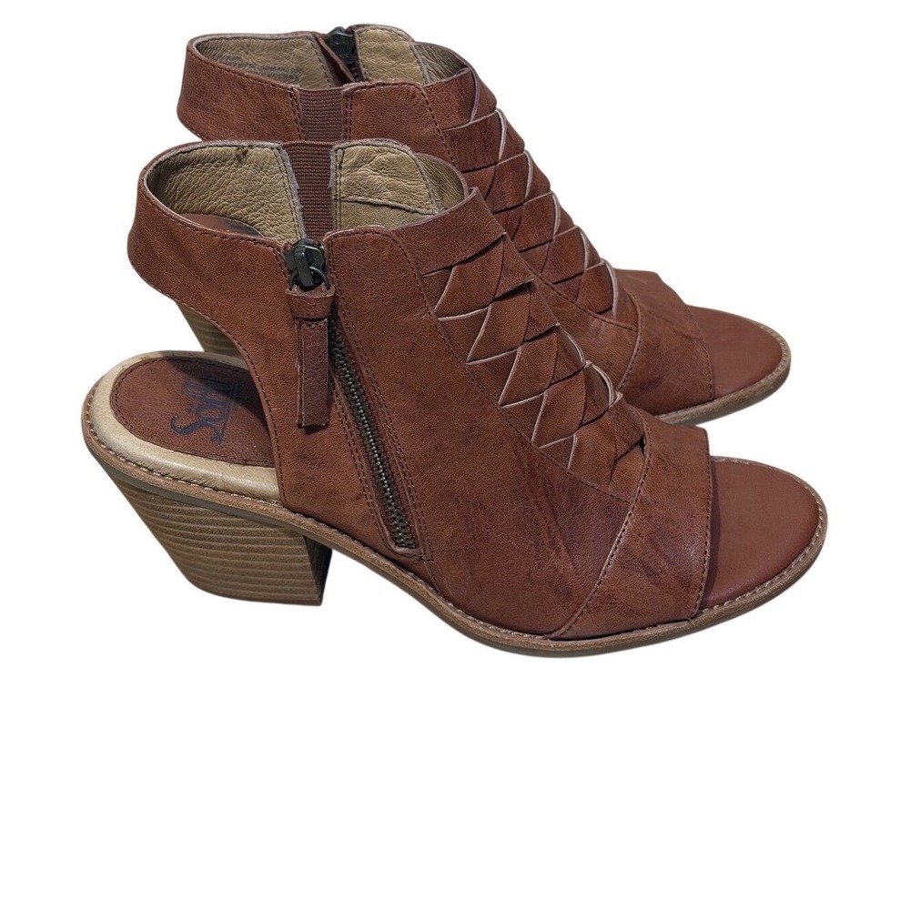 Sofft McKenna Cognac Leather Woven Peep Toe Block Heel Booties SF0026800 8.5M